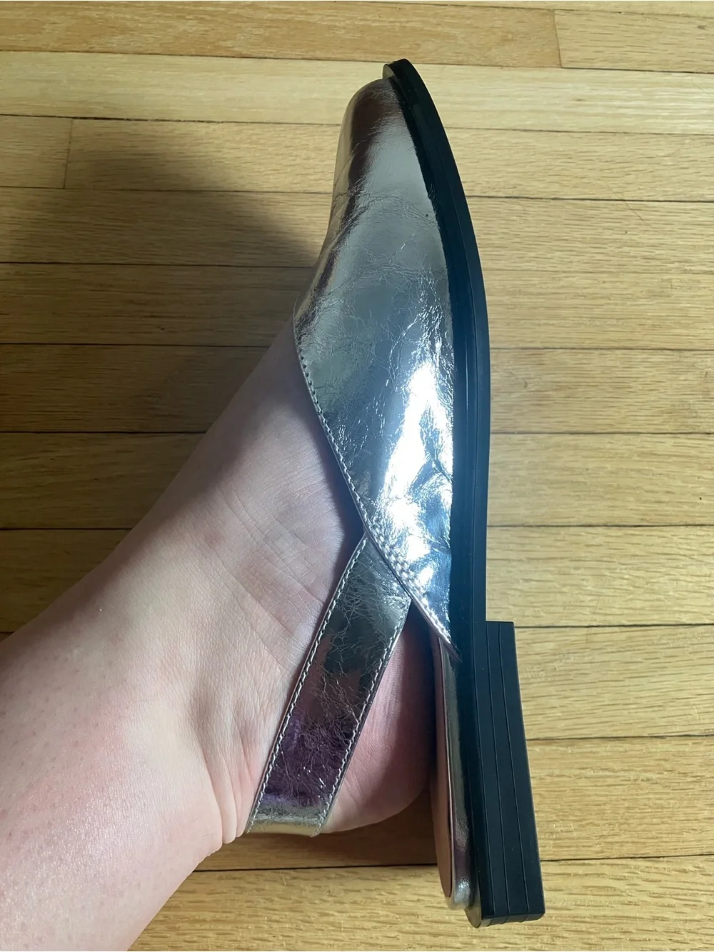 READ DESCRIPTION 9WW WYDR Studios Wide Metallic Silver Marlowe Slingback Flat